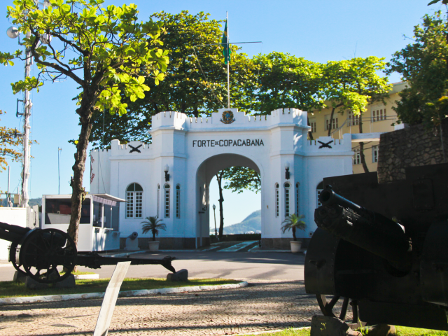 Fachada do Museu Histórico do Exército e Forte de Copacabana